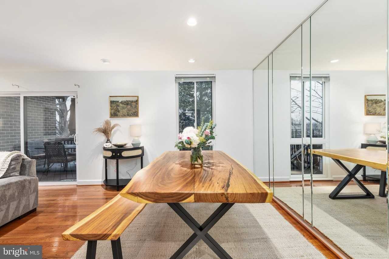 4920 Herkimer St - Photo 6 of 29