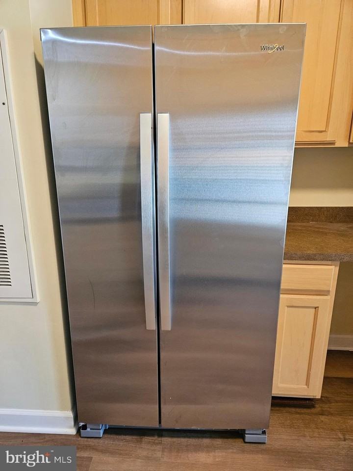 22763 Fountain Grove Sq - Photo 5 of 15