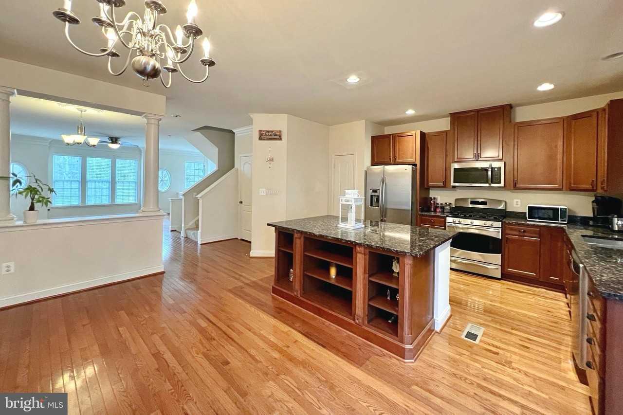 4905 Potomac Highlands Cir - Photo 2 of 17