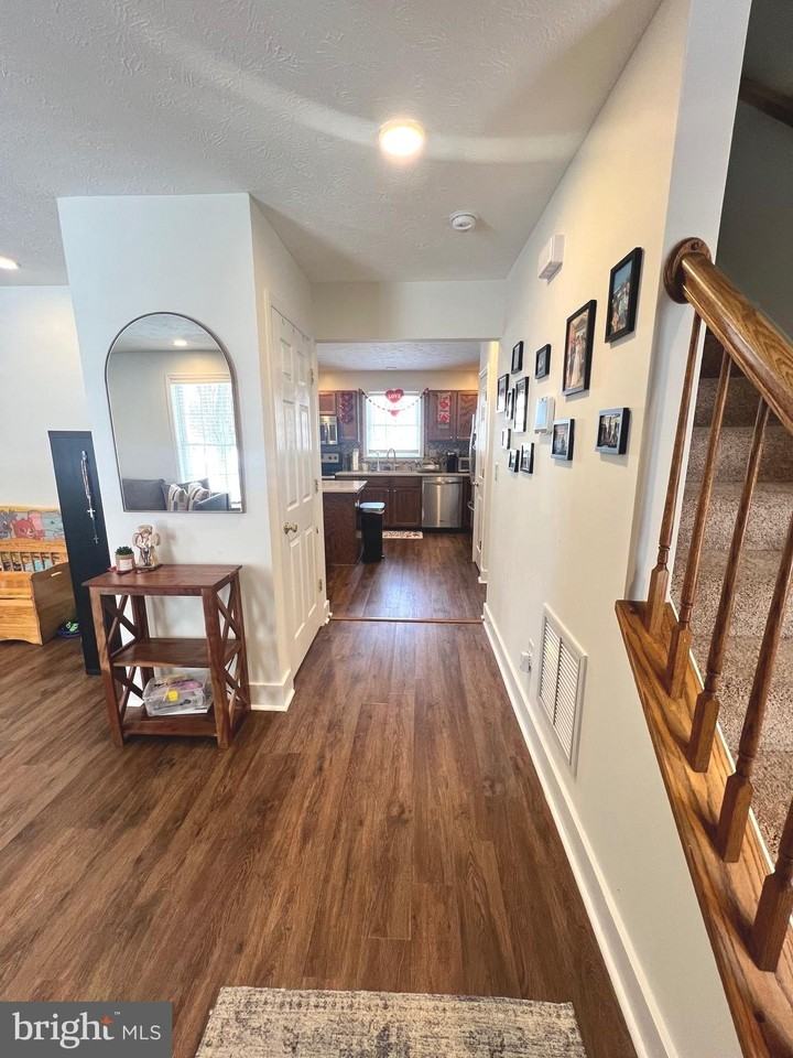 2405 Gifhorn Ct - Photo 5 of 40