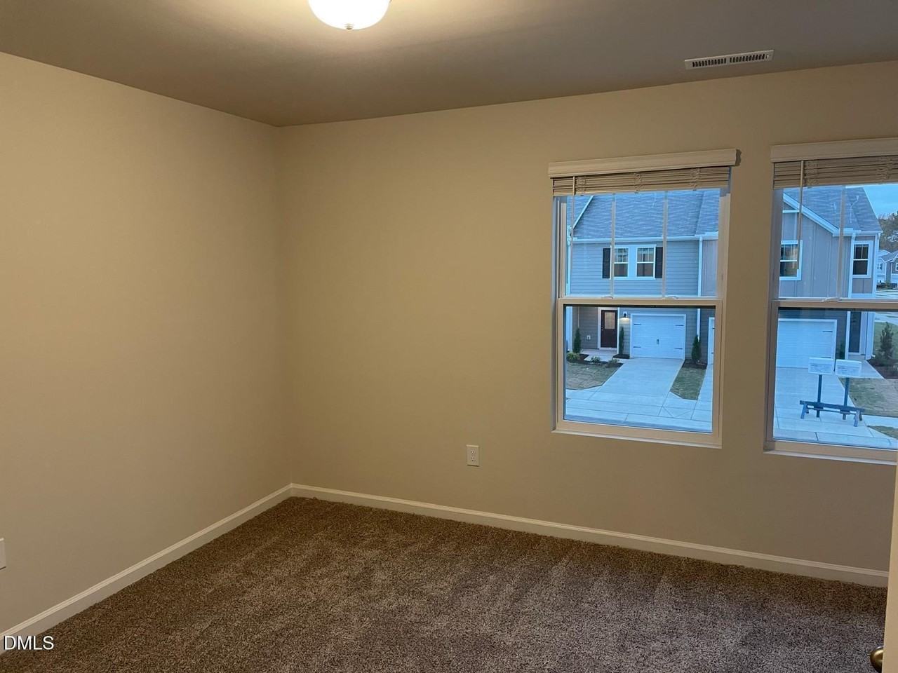 932 Clearhaven Ln - Photo 6 of 19