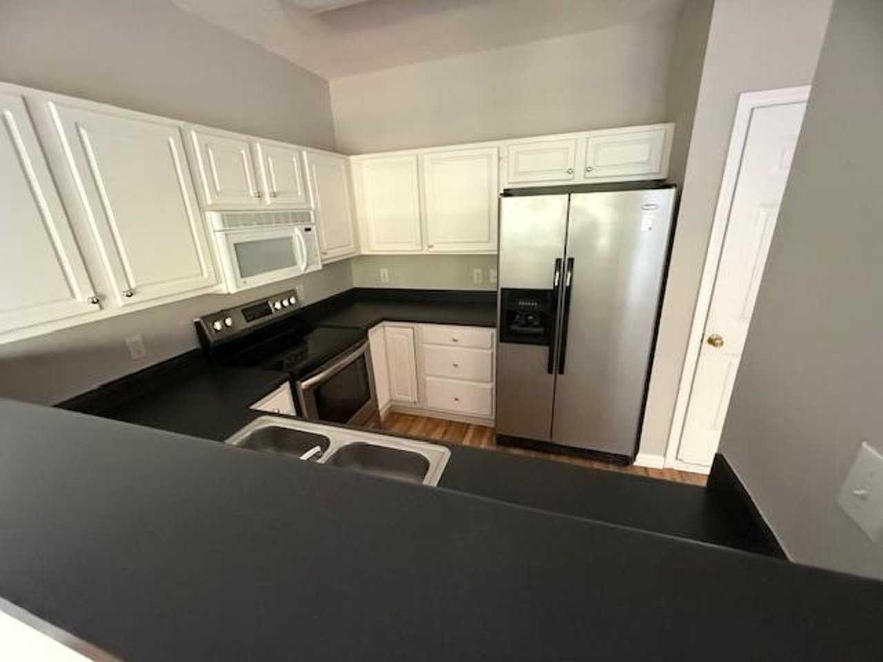 500 Misty Groves Cir - Photo 6 of 18