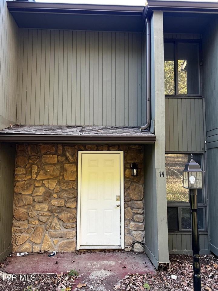 1419 Colony Park Dr Apt 14 #14 - Photo 2 of 32