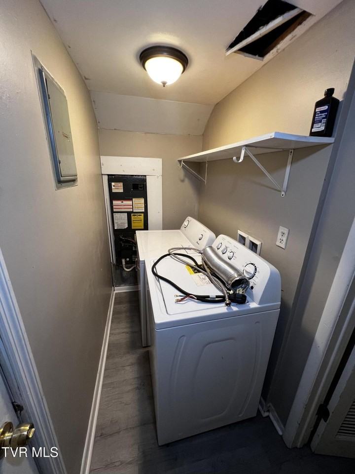 1419 Colony Park Dr Apt 14 #14 - Photo 7 of 32