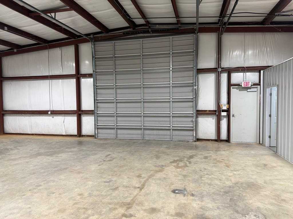 220 Miller Rd - Photo 6 of 13