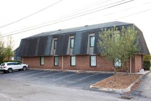 featured image of 221 N Oak Ave