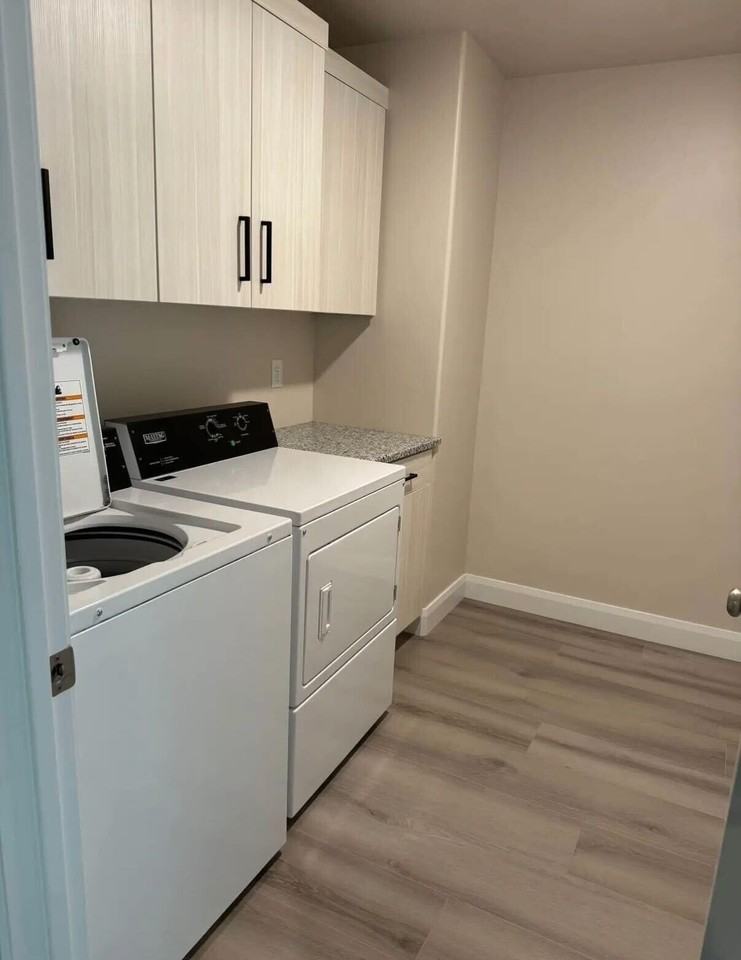 668 E Fiddlers Cove Dr - Photo 7 of 13