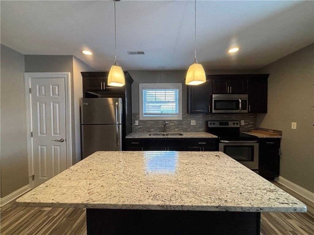 1312 Market St #1 - Photo 4 of 17