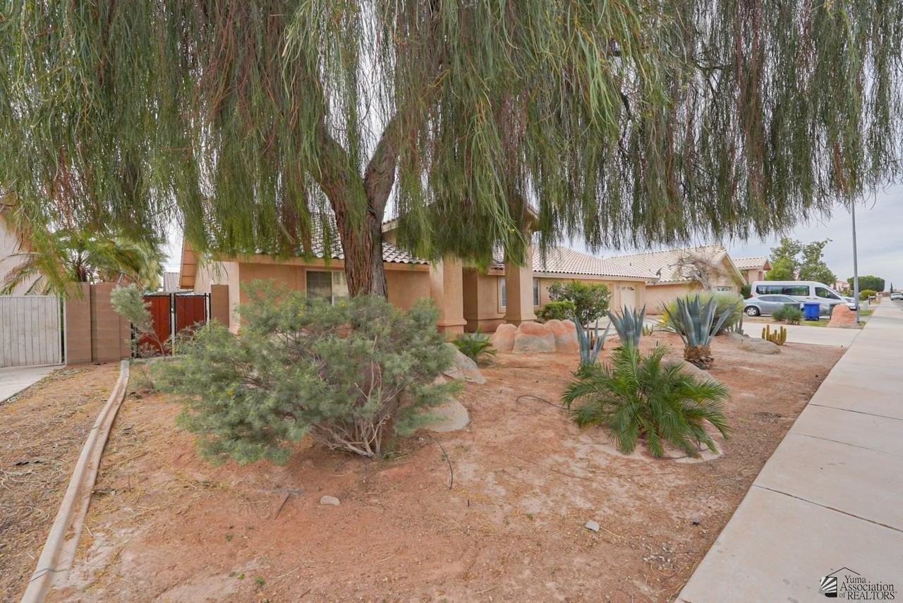 3771 W 26th Pl - Photo 3 of 32