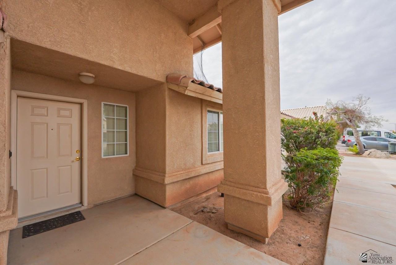 3771 W 26th Pl - Photo 4 of 32