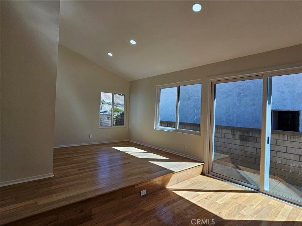 1812 Fairgreen Dr - Photo 6 of 33