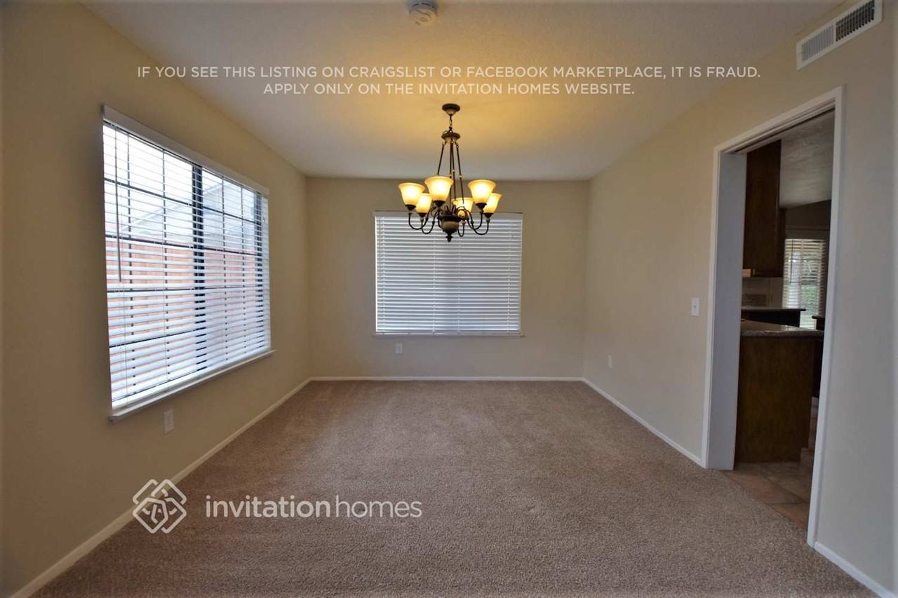 3100 Regency Way - Photo 5 of 18