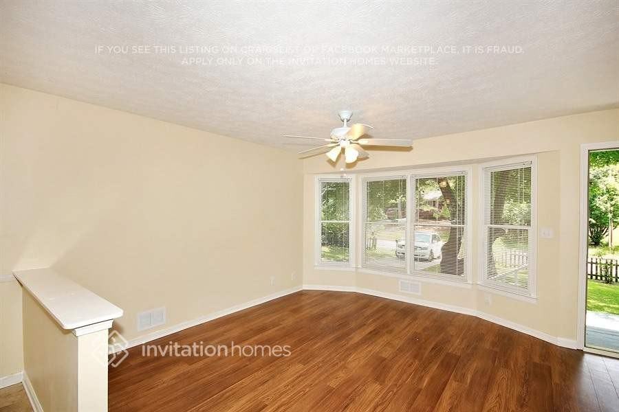 109 Cedar Ridge Trl - Photo 4 of 20