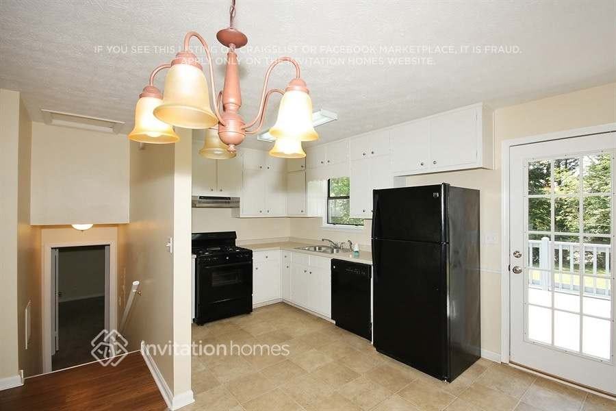 109 Cedar Ridge Trl - Photo 6 of 20