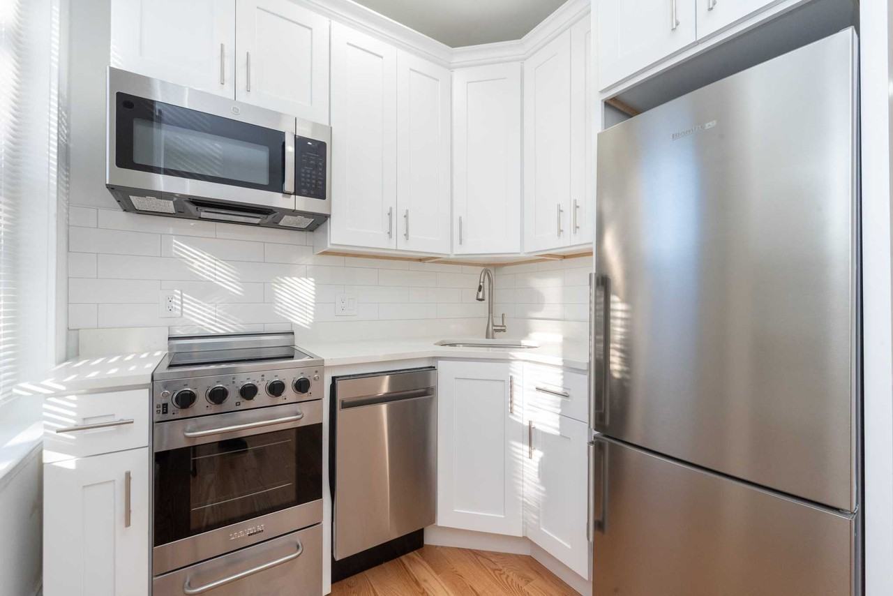 Hemenway St - Photo 2 of 16