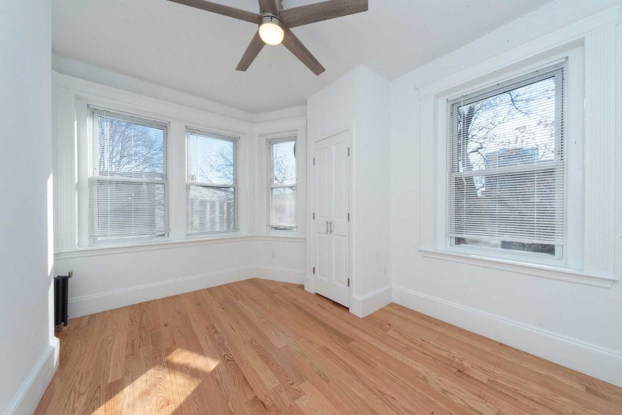 Hemenway St - Photo 4 of 16