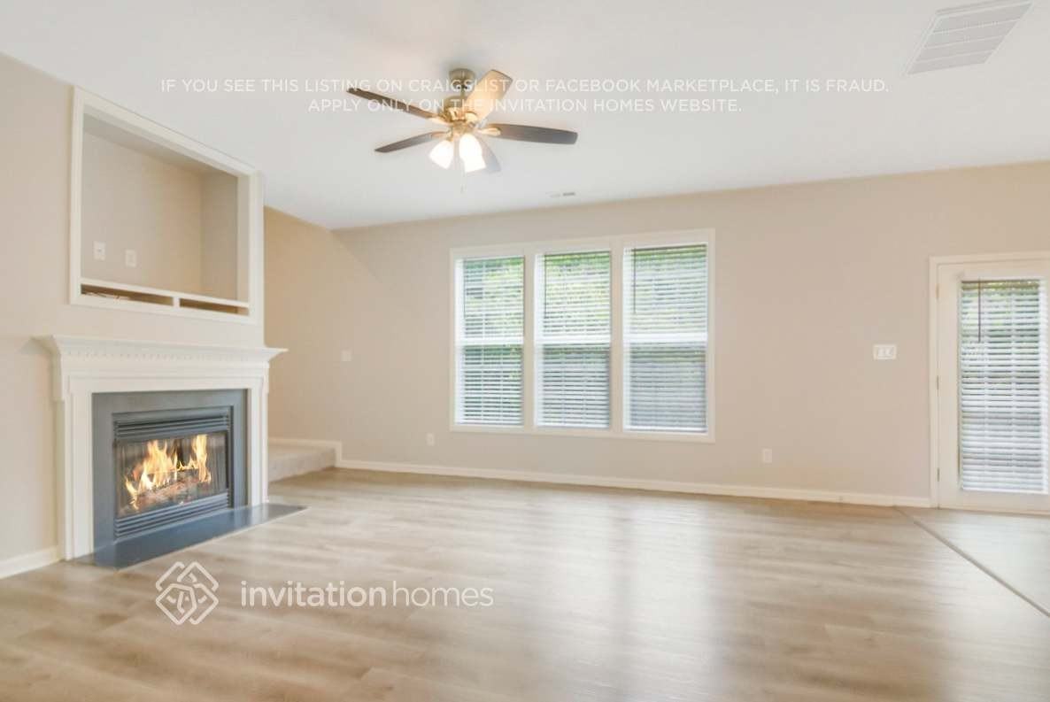 2724 Golden Amber Ct - Photo 4 of 22