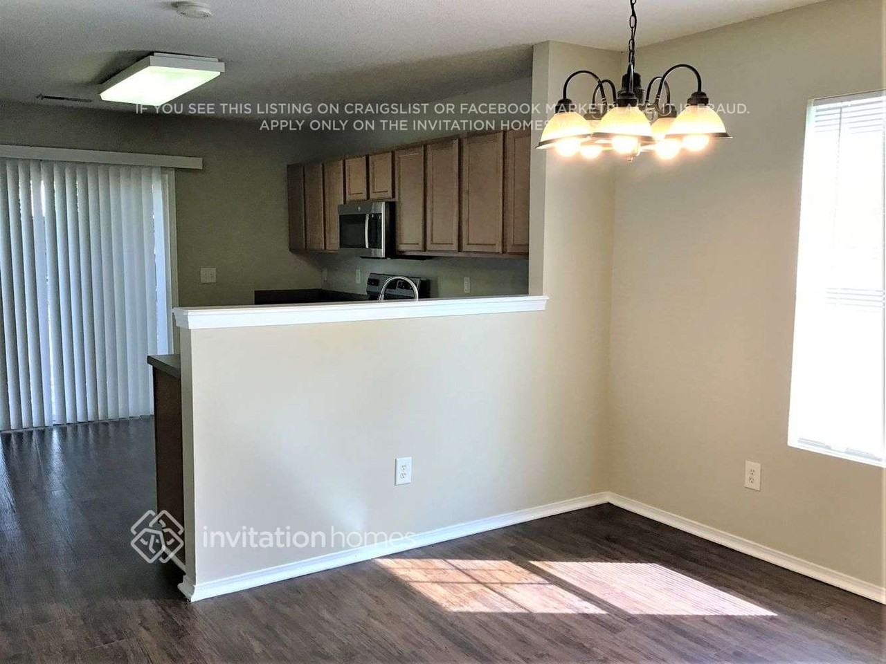 2225 Ballston Pl - Photo 5 of 11