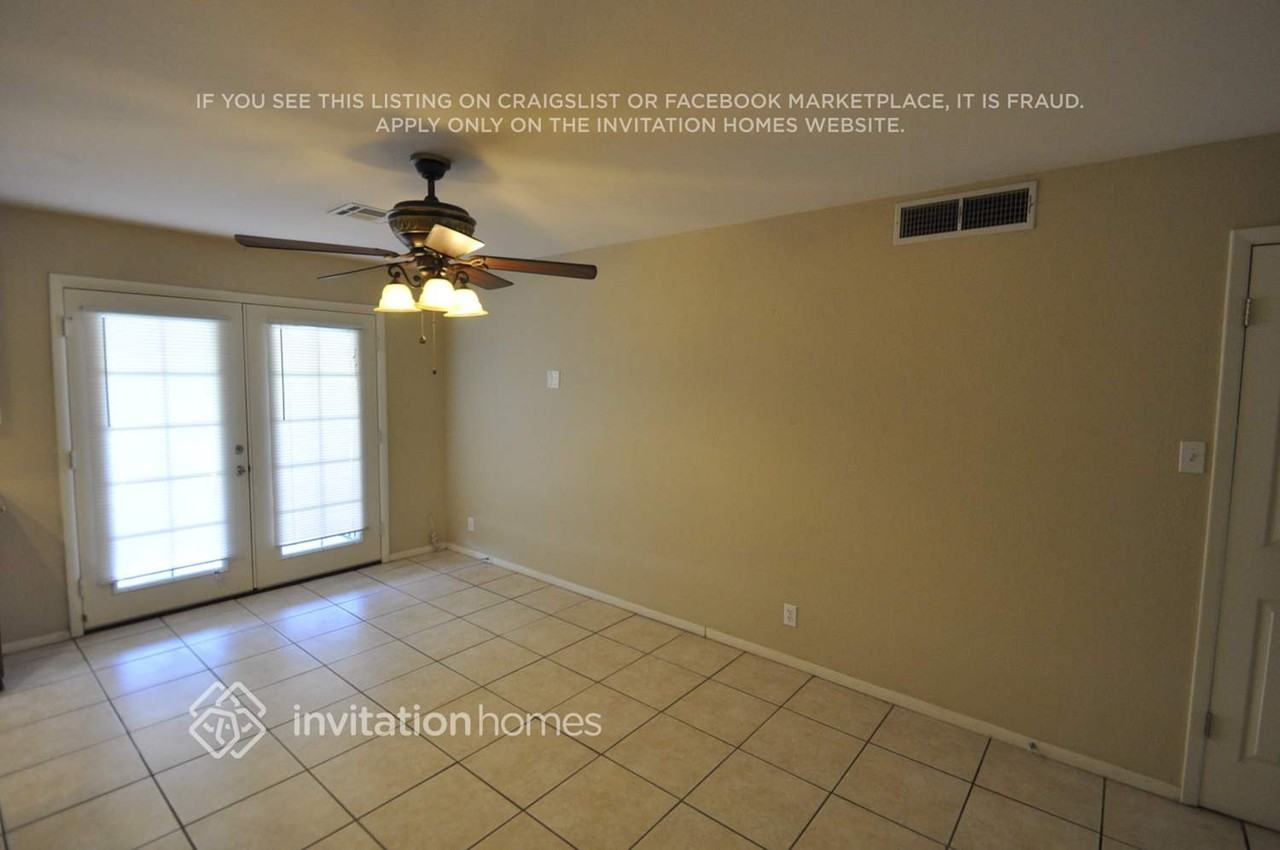 3722 W Barbara Ave - Photo 2 of 10