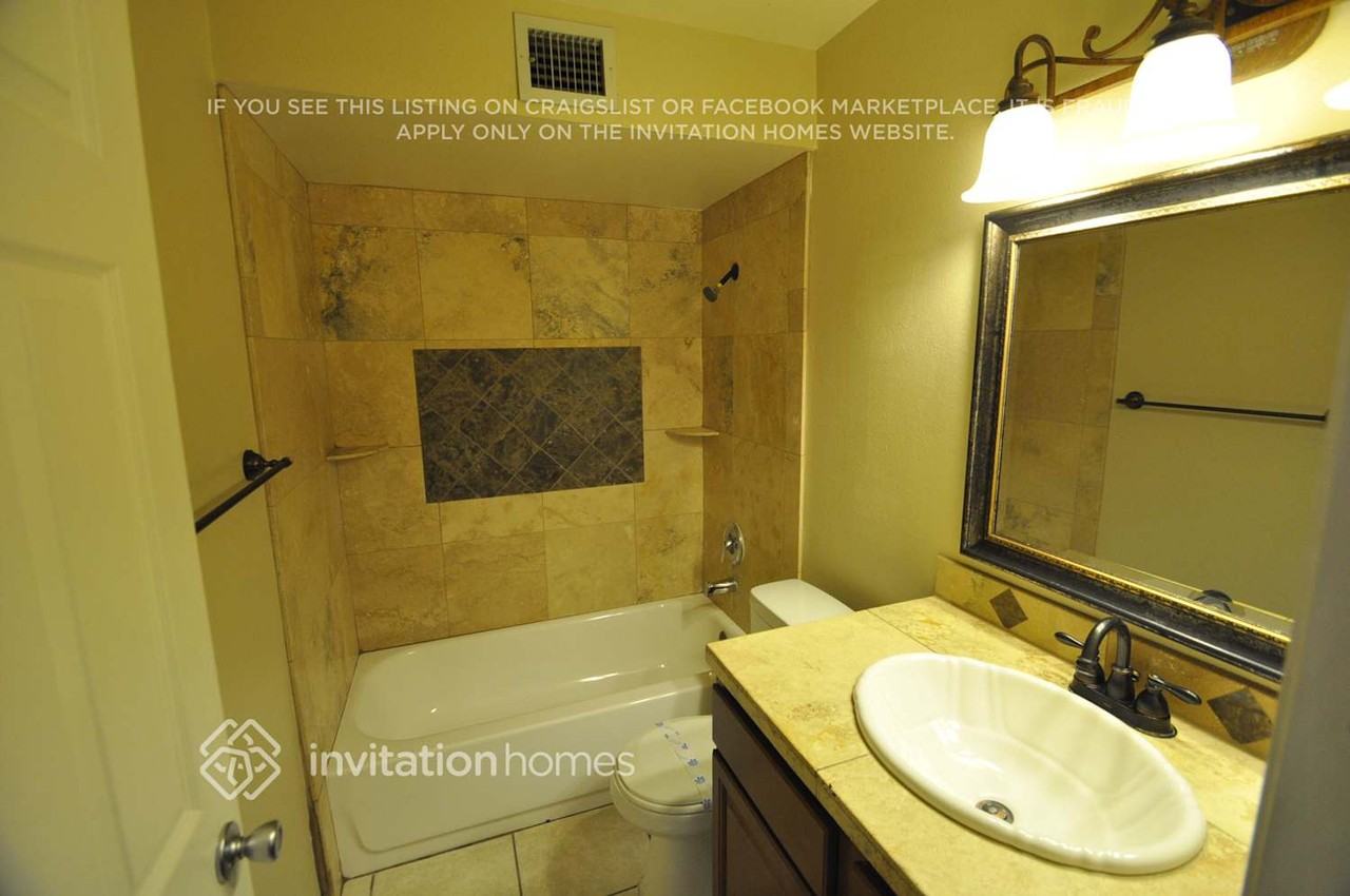 3722 W Barbara Ave - Photo 7 of 10