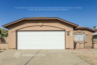 6946 W Nicolet Ave - Photo 1 of 1