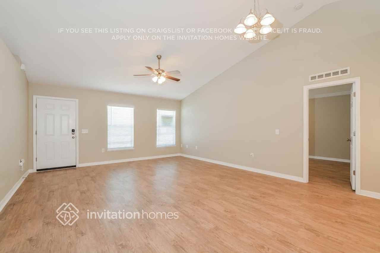 1913 Maury Rd - Photo 4 of 17