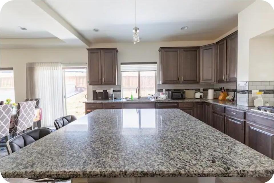 Truckee St - Photo 5 of 15