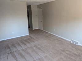 featured image of 2955 Glen Mawr St #1