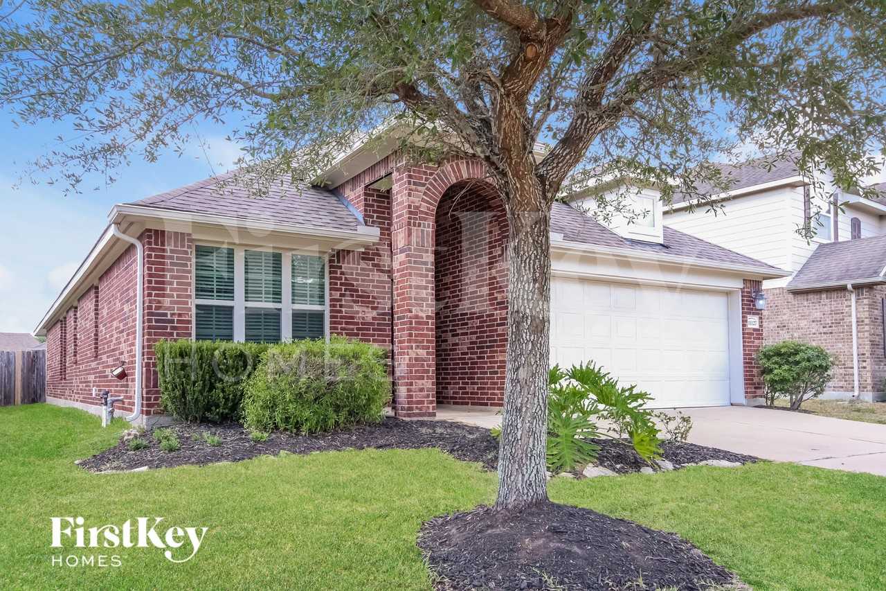 11127 Overland Trail Dr - Photo 2 of 15