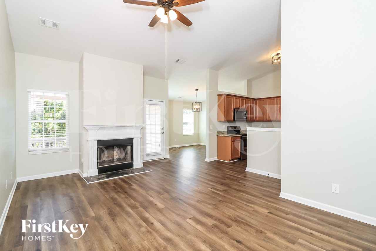 173 Elderberry Pt - Photo 3 of 15