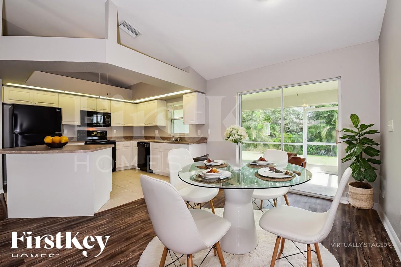 3619 Nw 41st Ln - Photo 6 of 18