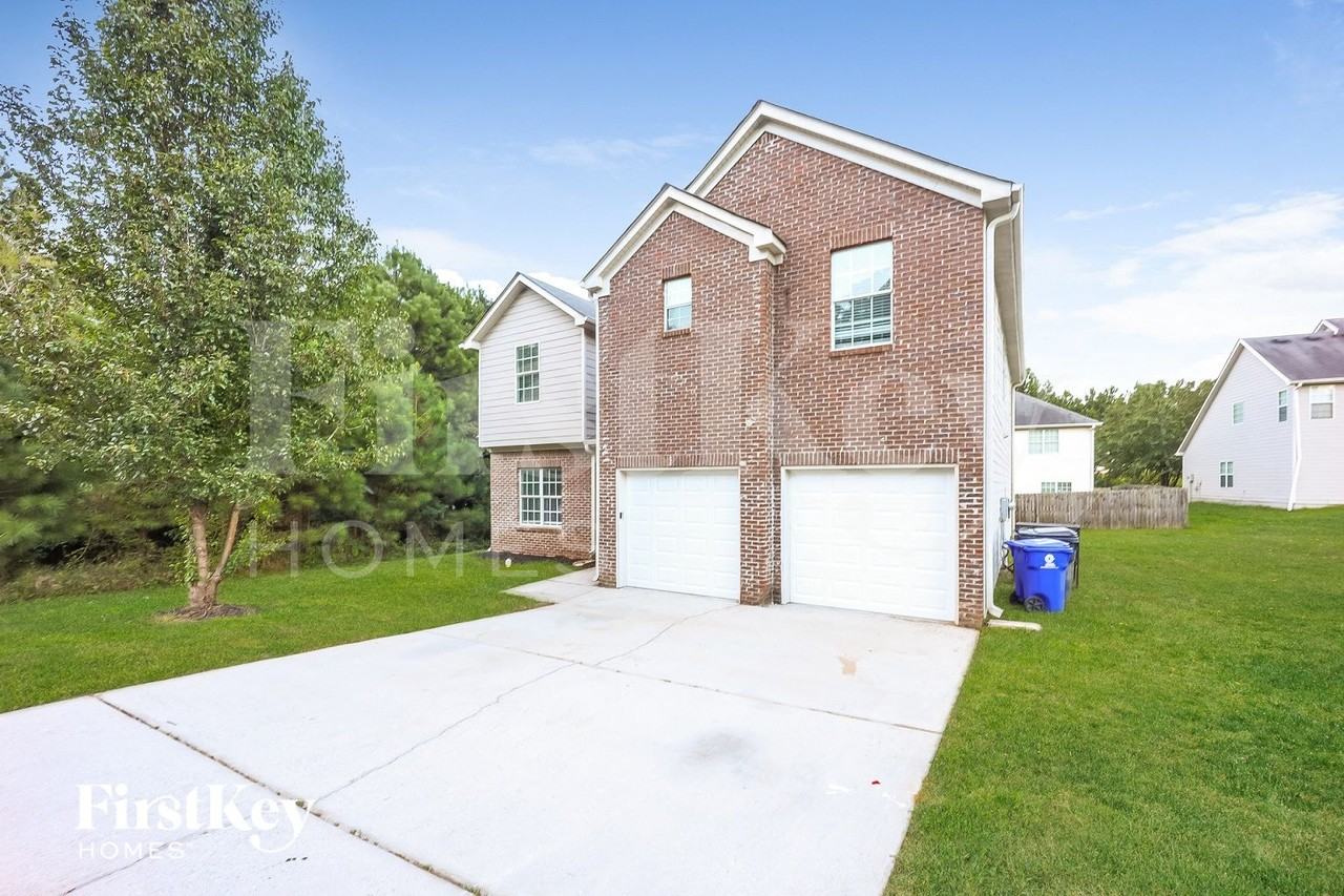 3308 Summer Brooke Ln - Photo 2 of 15