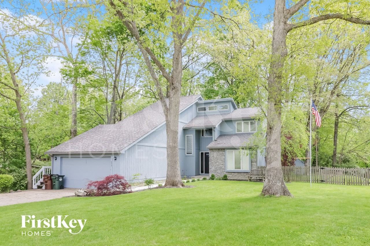 800 Farview Ave - Photo 2 of 15