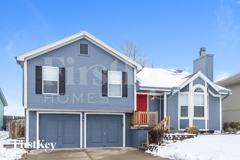 8424 Ne 107th Ter - Photo 1 of 1