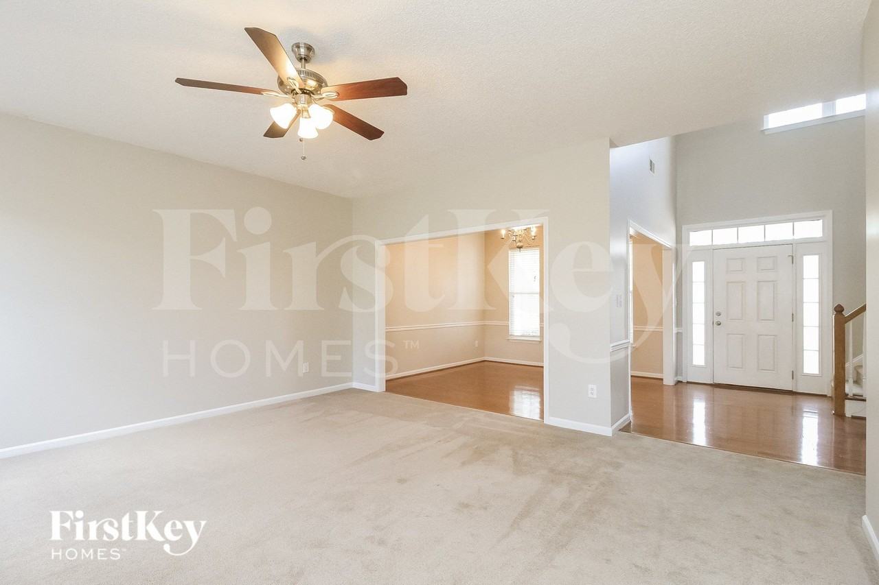 791 Pecan Ridge Cir - Photo 3 of 15