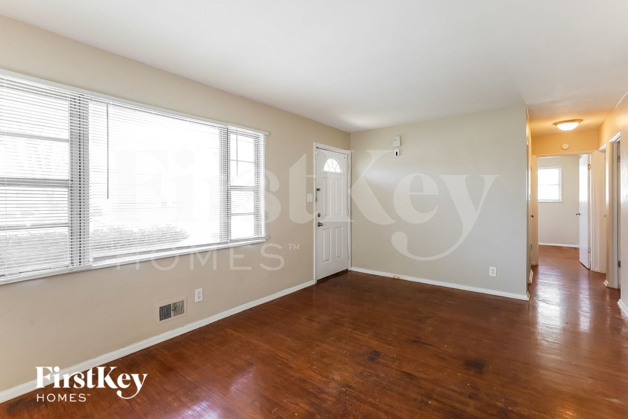 4749 Normal Ave - Photo 2 of 15