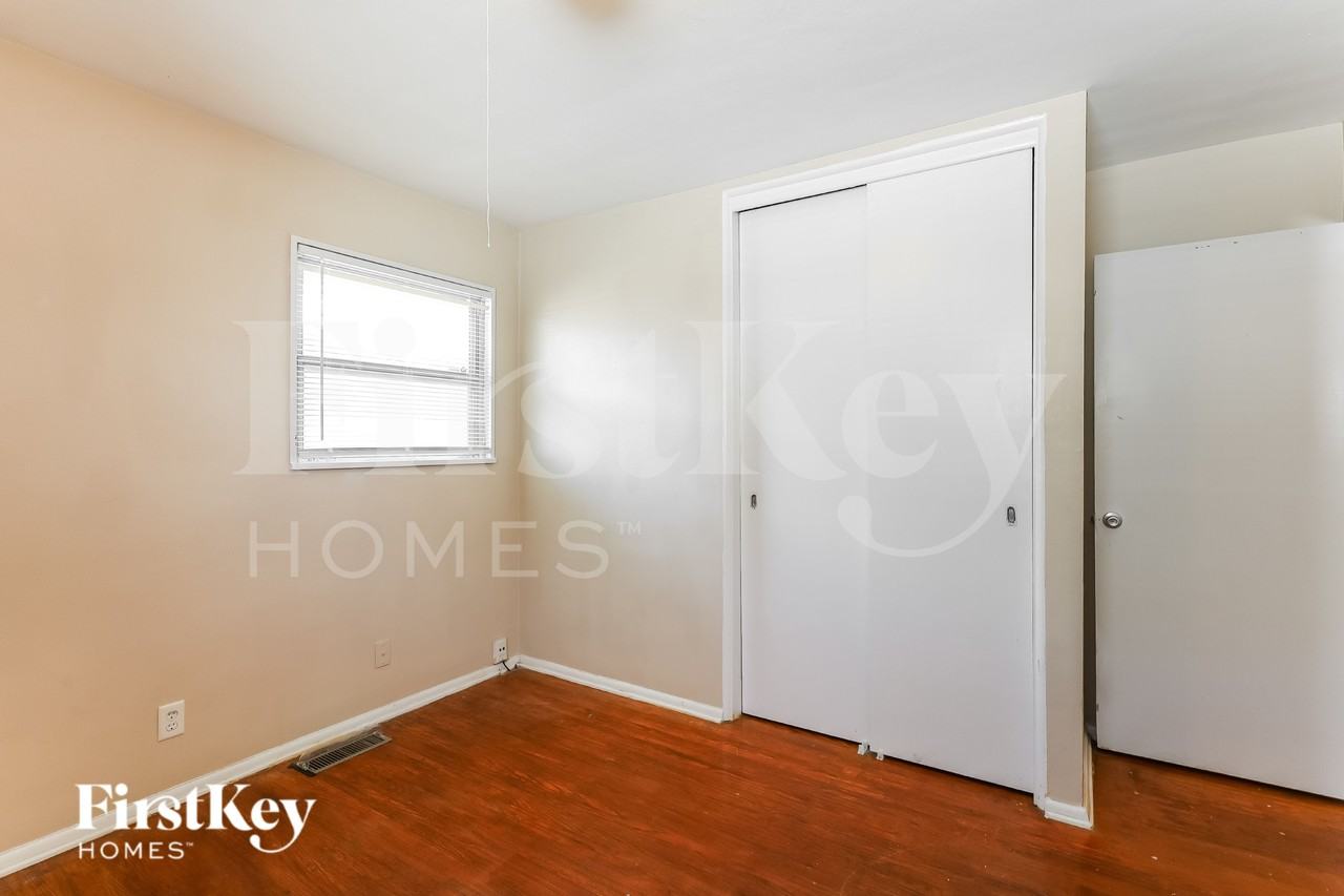 4749 Normal Ave - Photo 6 of 15