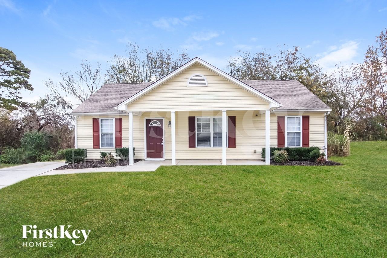 4 Franklinwood Dr - Photo 2 of 19