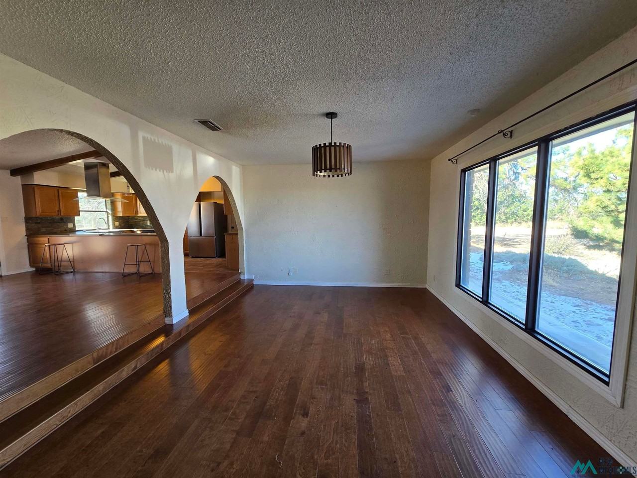 1091 Curry Road G - Photo 3 of 14