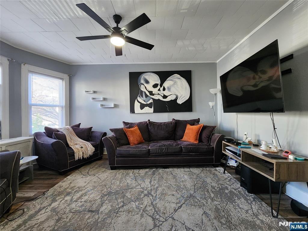 93 1st St ##1 - Photo 7 of 9