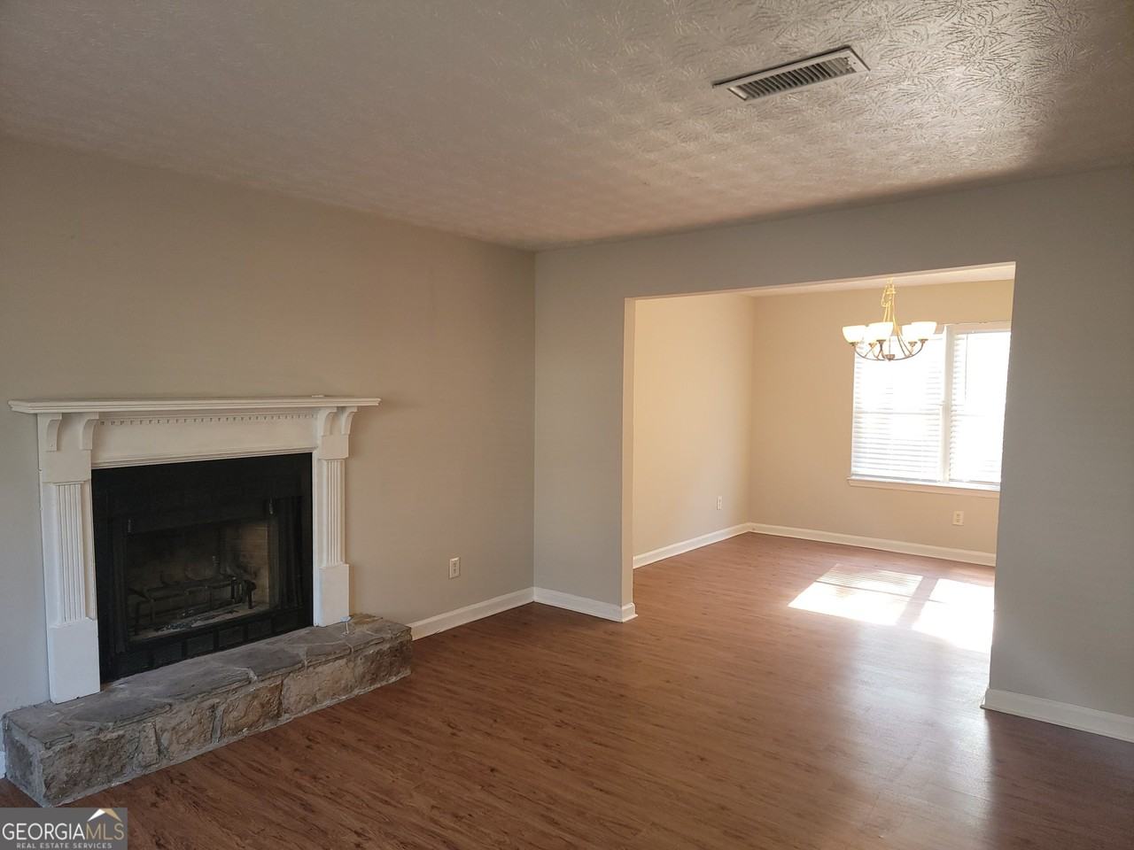 5331 Medena Way - Photo 3 of 3