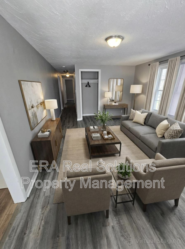 739 Wiltshire Rd - Photo 3 of 19