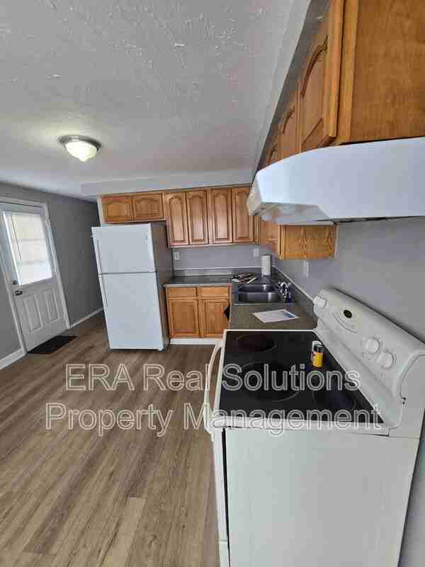 739 Wiltshire Rd - Photo 5 of 19