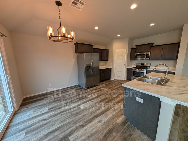 8538 E 161st Pl S - Photo 6 of 17