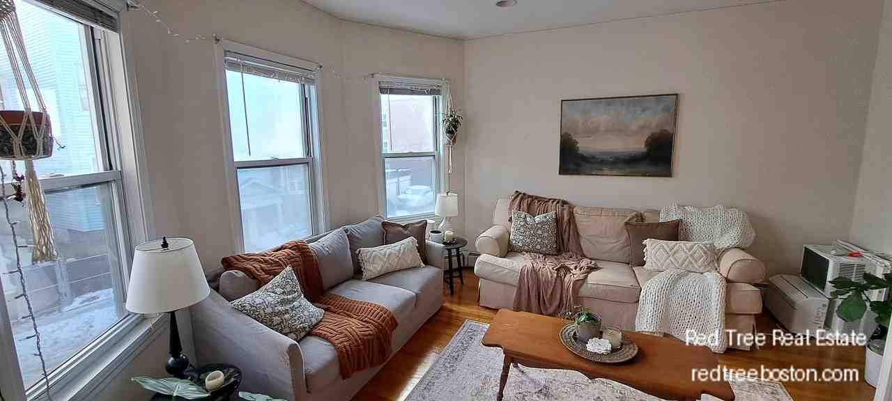 143 Hillside St #2 - Photo 3 of 18