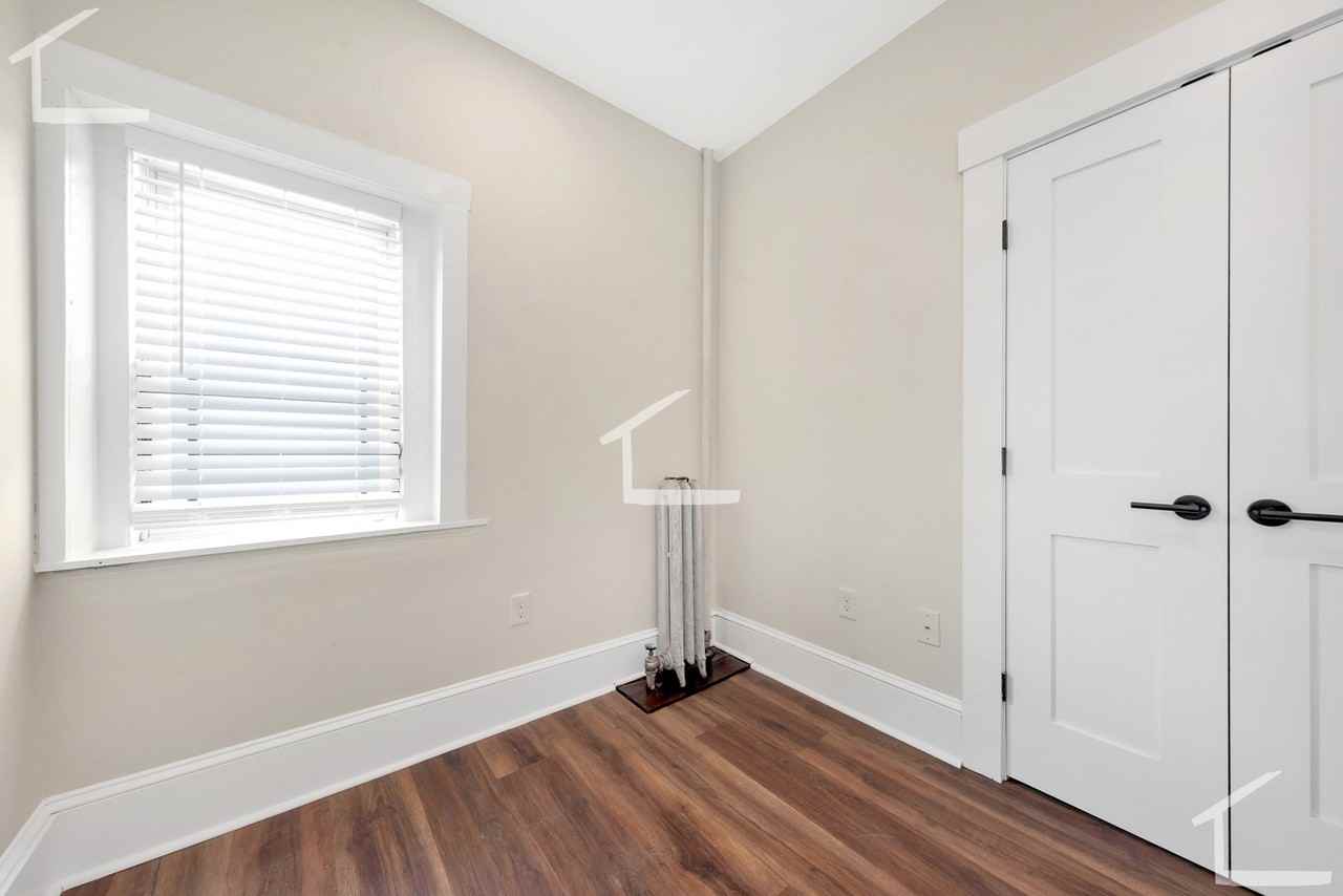 107 School St #1 - Photo 3 of 28