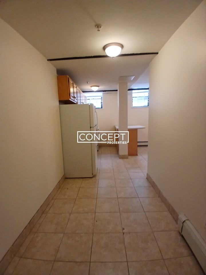 1144 Commonwealth Ave #0D - Photo 3 of 11