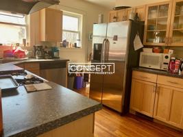 featured image of 6 Belmont St #2