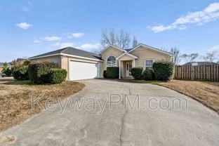137 Summerfield Cir - Photo 1 of 1