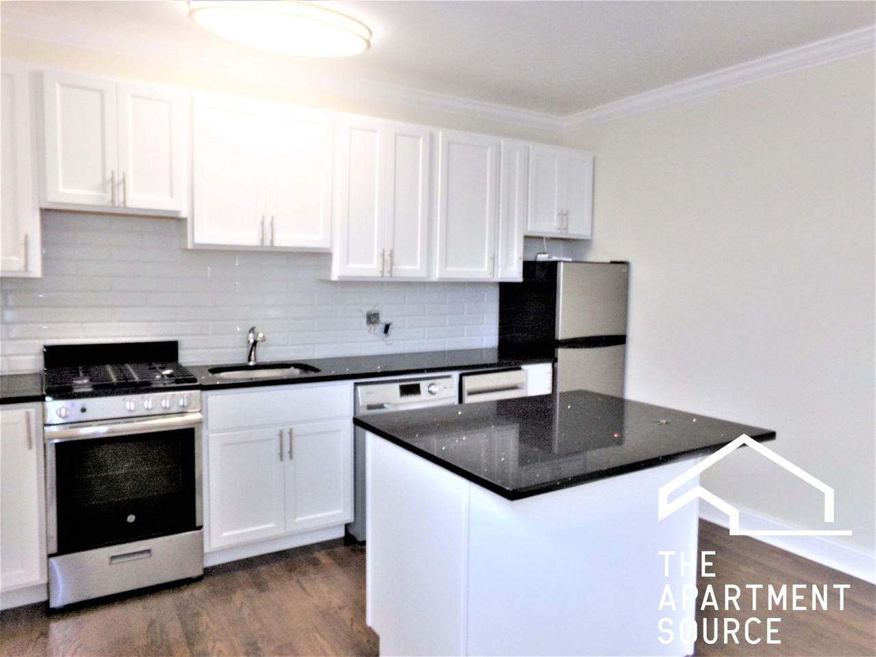 918 Green Bay Rd #3C - Photo 4 of 9